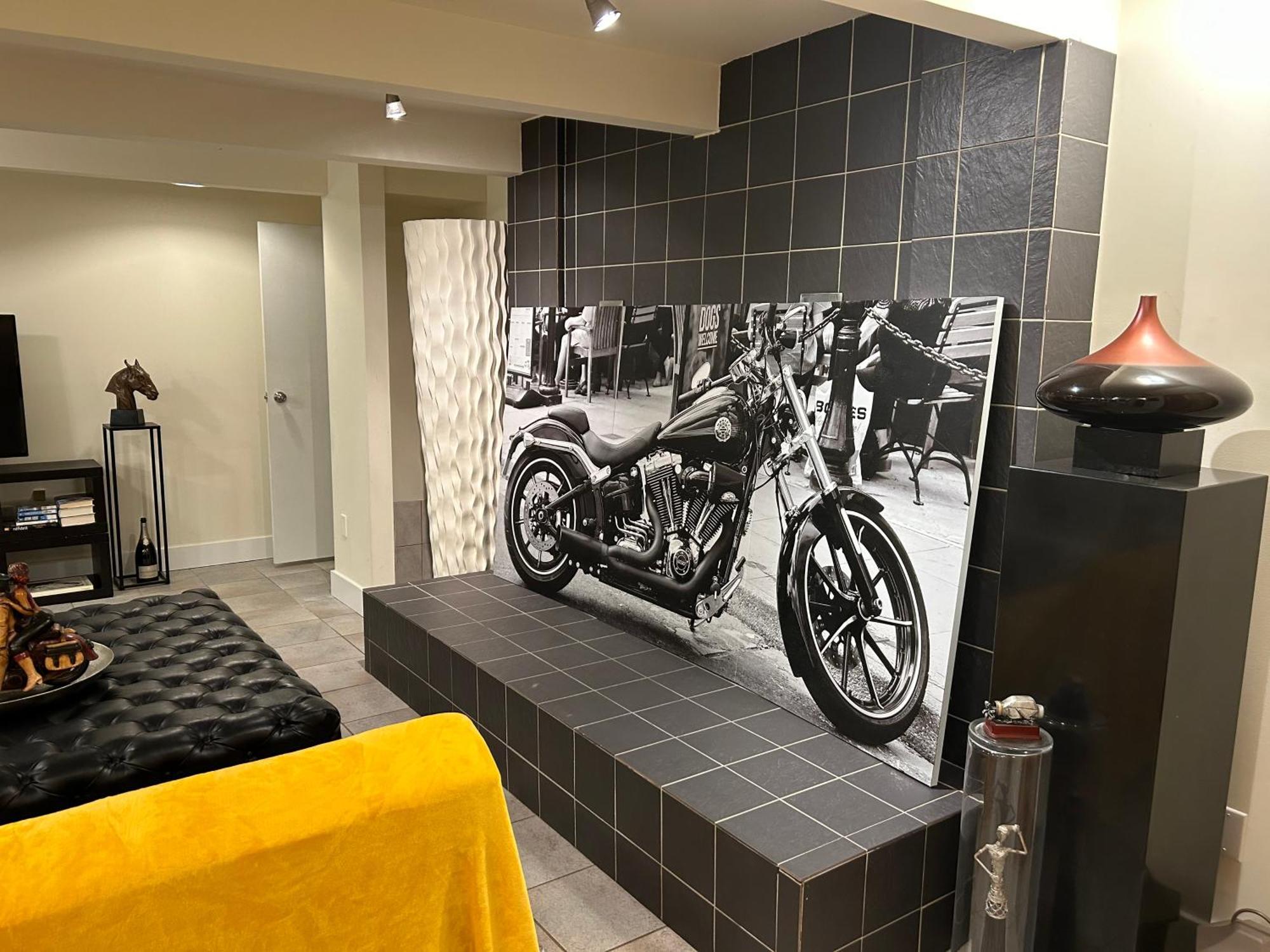 Cypress: Private Bedroom/Bathroom/Office, With Shared Pool, Hot Tub North Vancouver Luaran gambar