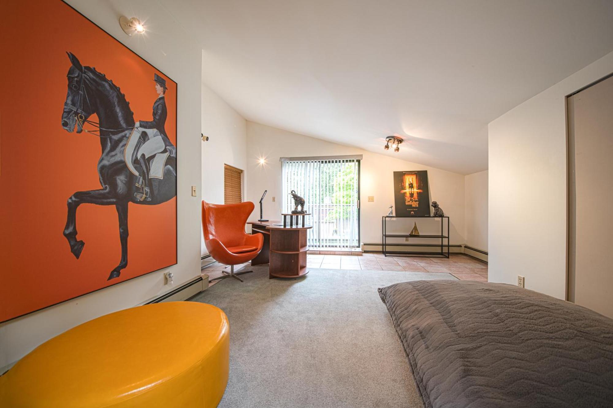 Cypress: Private Bedroom/Bathroom/Office, With Shared Pool, Hot Tub North Vancouver Luaran gambar